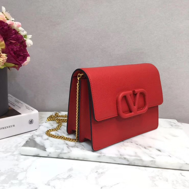 VALENTINO Origianl leather 069 Chain bag red