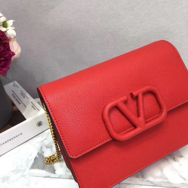 VALENTINO Origianl leather 069 Chain bag red