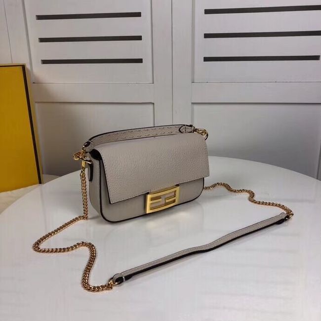 Fendi BAGUETTE leather bag F2467 beige