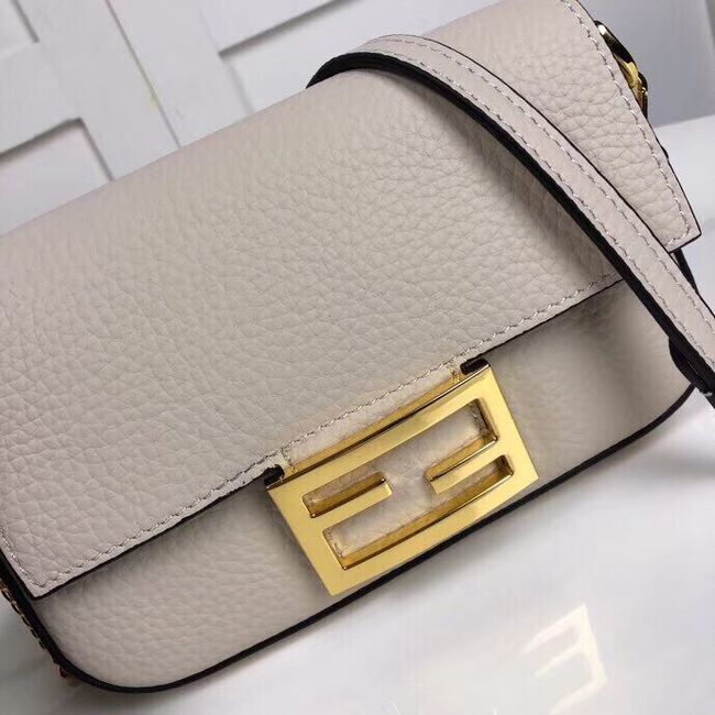 Fendi BAGUETTE leather bag F2467 beige