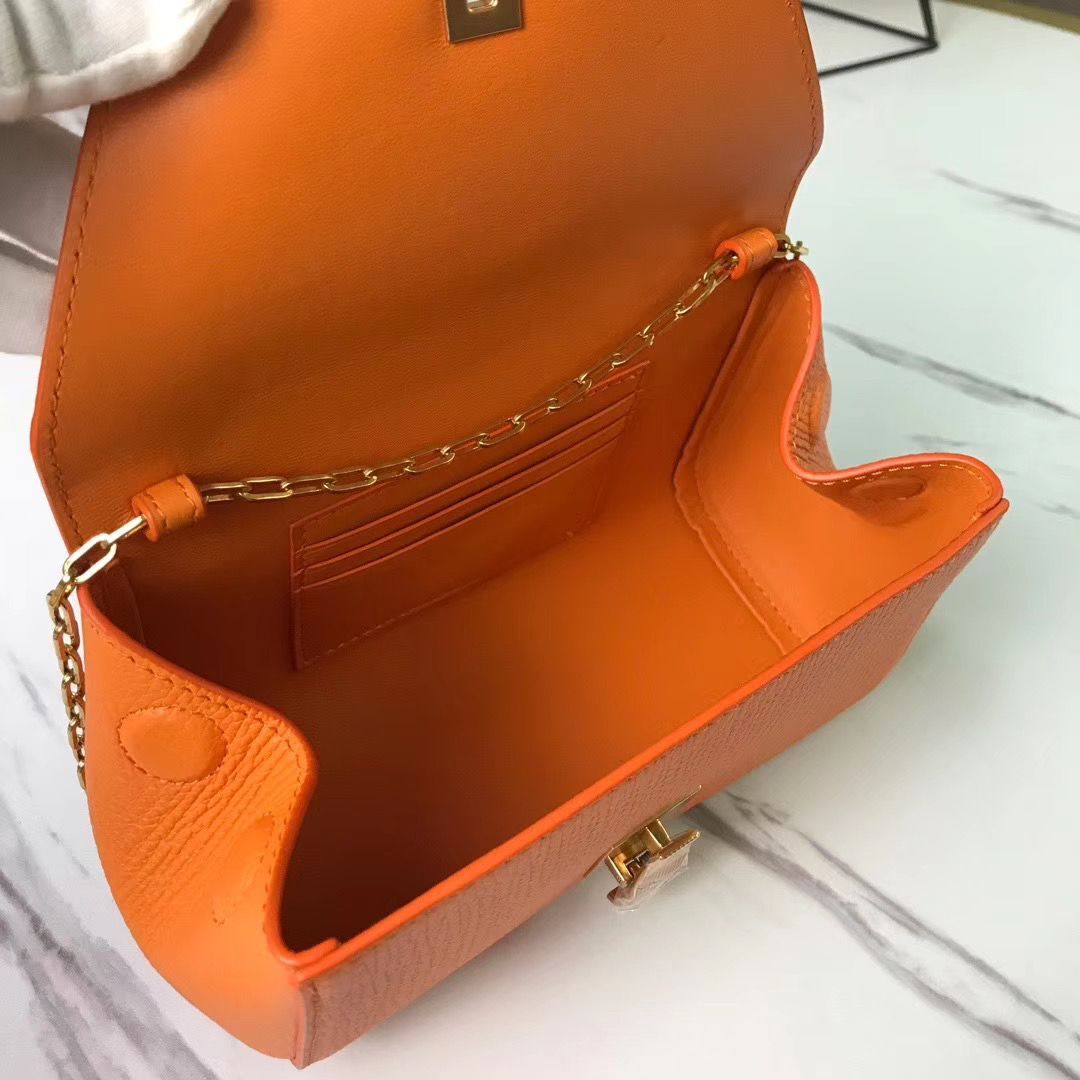Bottega Veneta Original Leather Mini Chain Bag BV6700 Orange