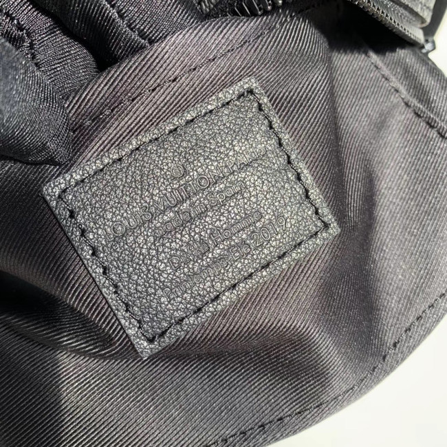 Louis Vuitton Original Canvas M44480 black