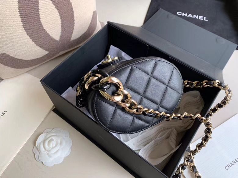 Chanel Original Leather Cosmetic Bag Resin Chain Bag C63298 Black