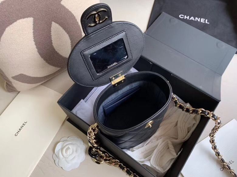 Chanel Original Leather Cosmetic Bag Resin Chain Bag C63298 Black