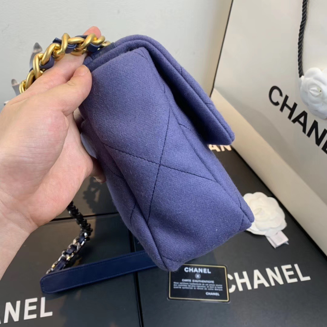 CHANEL 19 Flap Bag AS1160 AS1161 purple