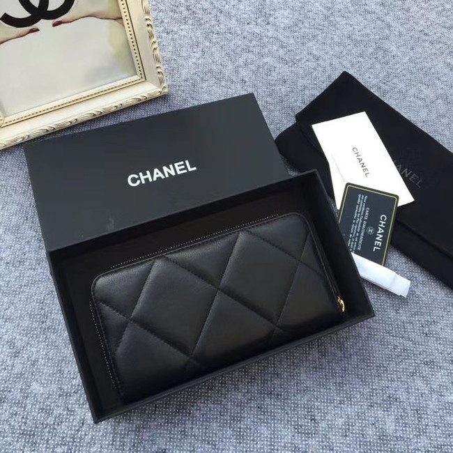 CHANEL 19 sheepskin & Gold-Tone Metal Wallet AP1063 black