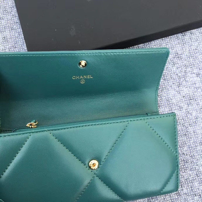 Chanel sheepskin & Gold-Tone Metal Wallet AP0955 green