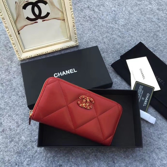 CHANEL 19 sheepskin & Gold-Tone Metal Wallet AP1063 Burgundy