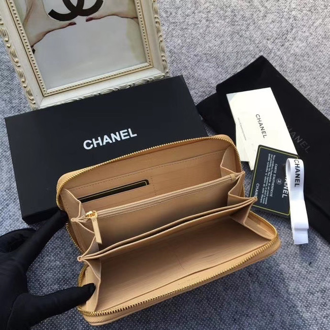 CHANEL 19 sheepskin & Gold-Tone Metal Wallet AP1063 apricot