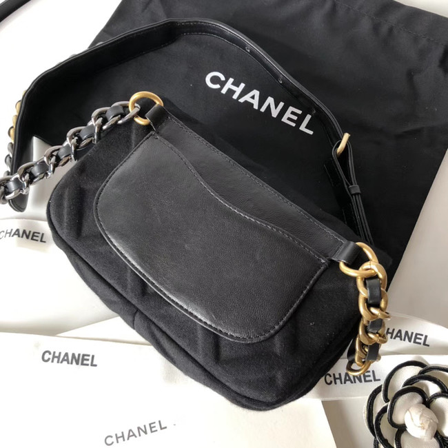 Chanel 19 Bodypack AS1163 black