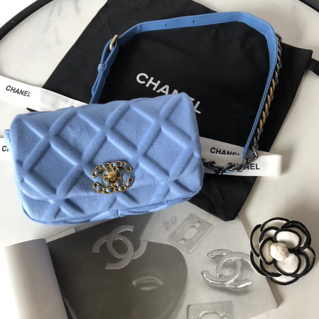 Chanel 19 Bodypack AS1163 light blue