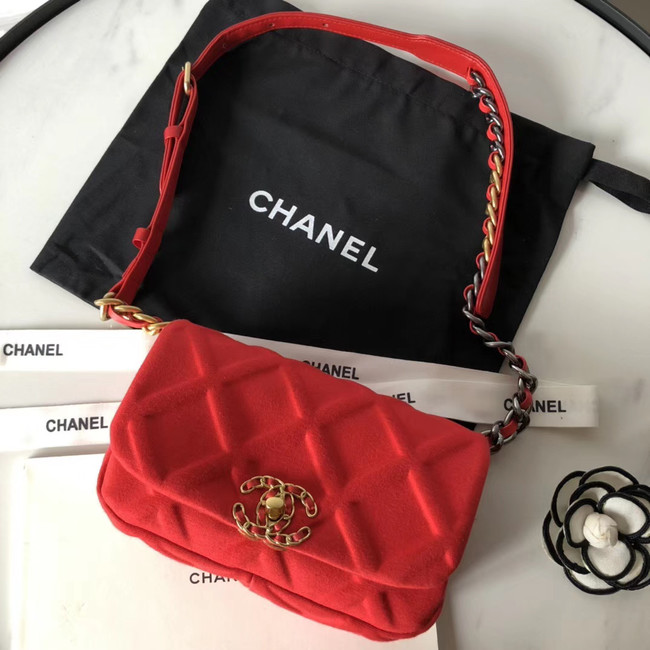 Chanel 19 Bodypack AS1163 red