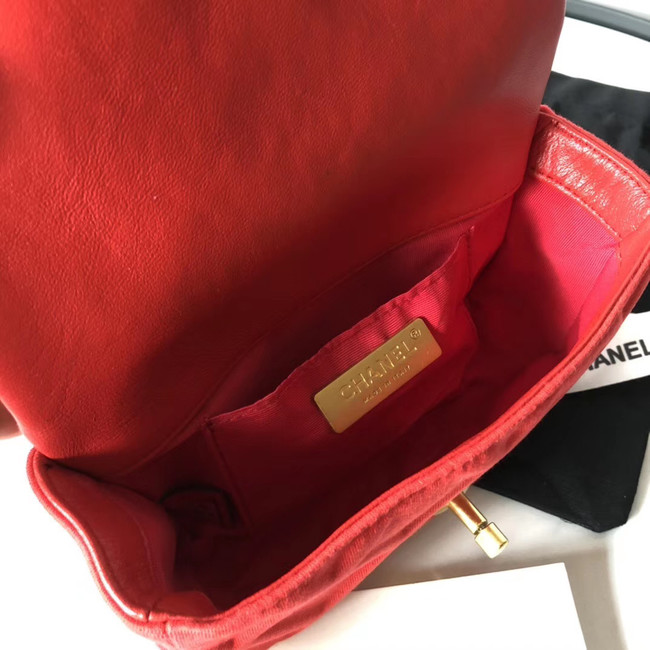 Chanel 19 Bodypack AS1163 red
