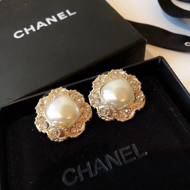 Chanel Earrings CE4685