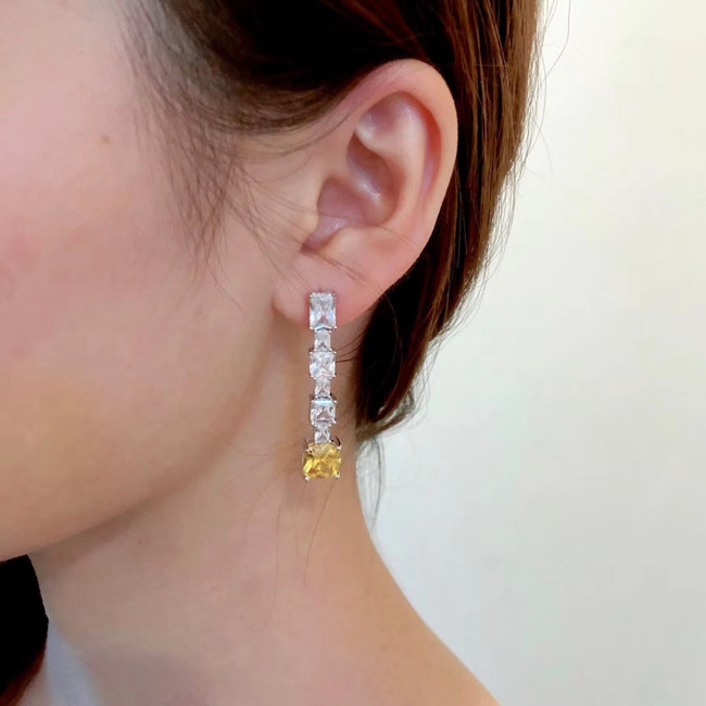 TIFFANY Earrings CE4701