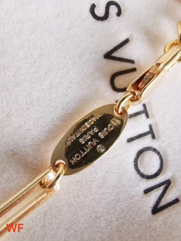 Louis Vuitton Necklace CE4812