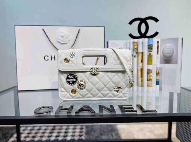 Chanel Original Soft Leather Bag & Gold-Tone Metal AS1430 white