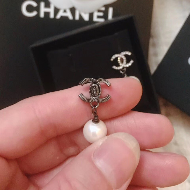 Chanel Earrings CE4833