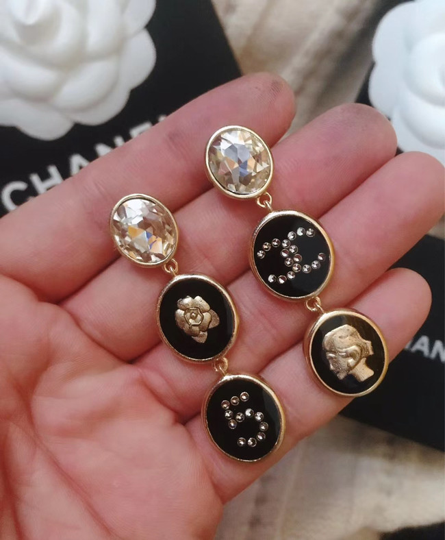 Chanel Earrings CE4858