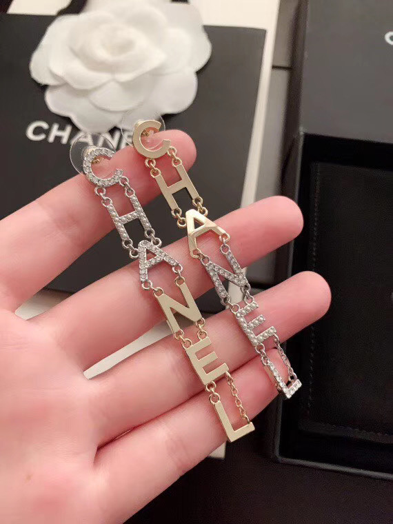 Chanel Earrings CE4874