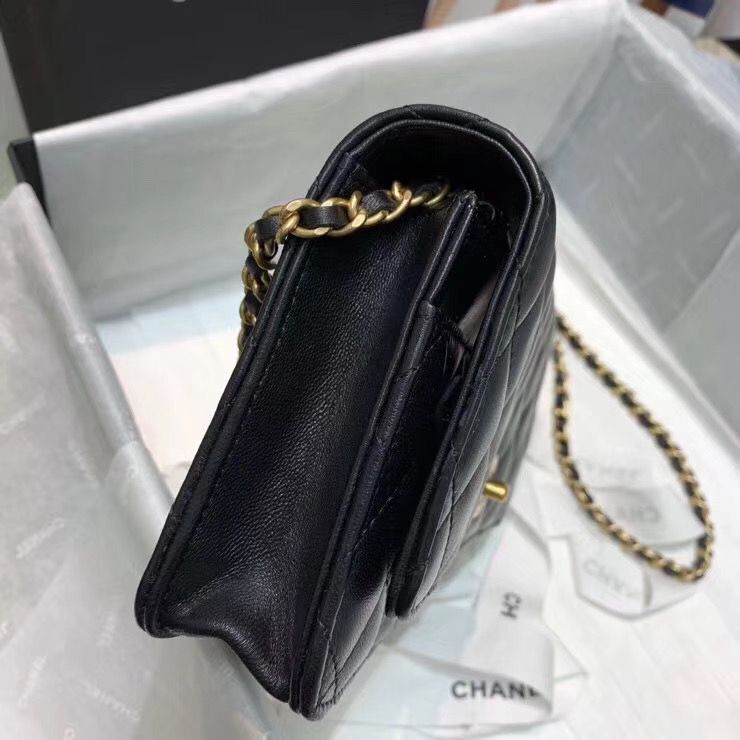 Chanel WOC Original Leather Golden Ball Flap cross-body bag B33818