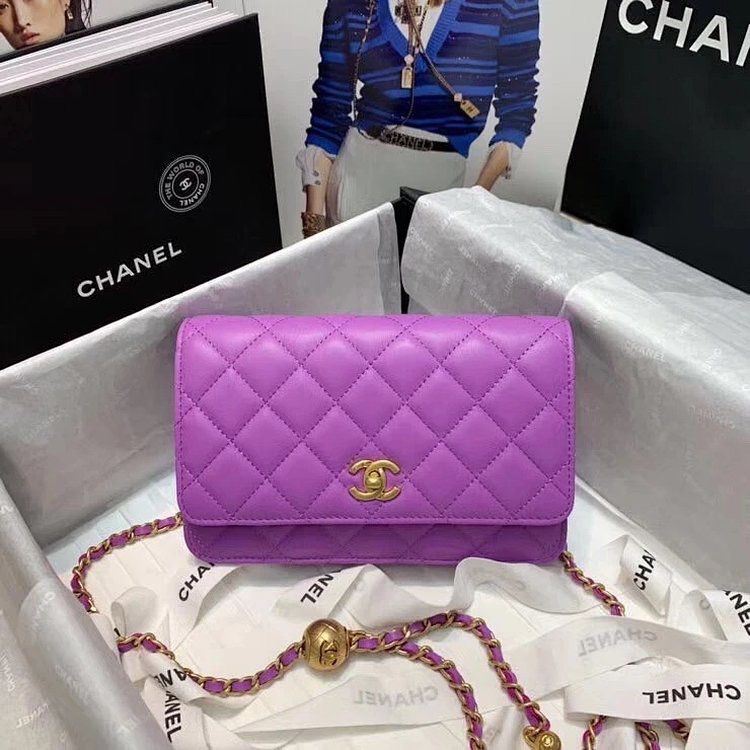 Chanel WOC Original Leather Golden Ball Flap cross-body bag B33818