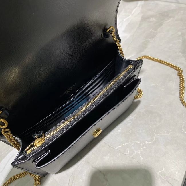 Yves Saint Laurent Calfskin Leather Shoulder Bag Y533036 black&gold-Tone Metal