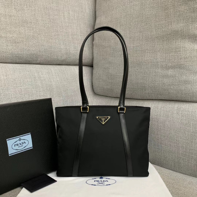 Prada Re-Edition 2000 nylon tote bag 91743 black