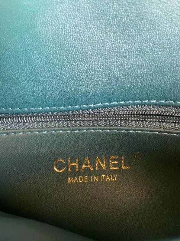 Chanel CC original lambskin top handle flap bag A92236 green&Gold-Tone Metal