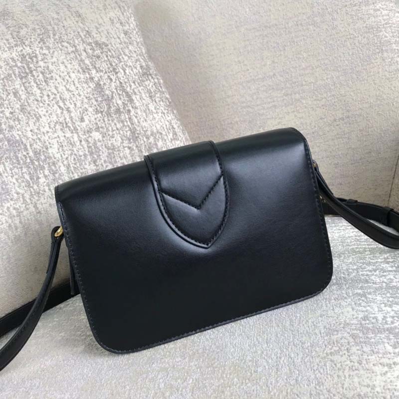 Louis Vuitton Original Smooth Leather M53950 Black