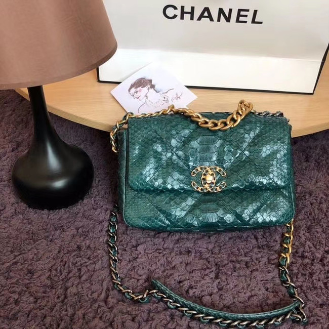 CHANEL 19 Flap Bag Original Snake skin flap bag AS1160 green