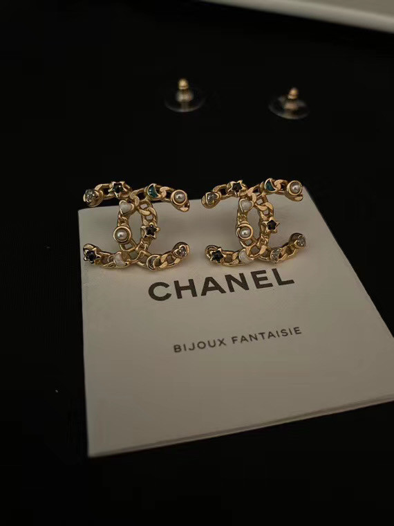 Chanel Earrings CE5010