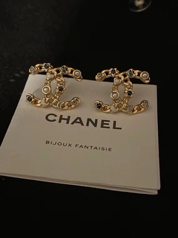 Chanel Earrings CE5010