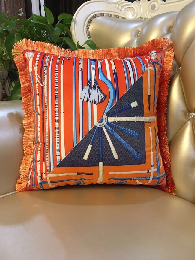 Hermes pillow H3695-2