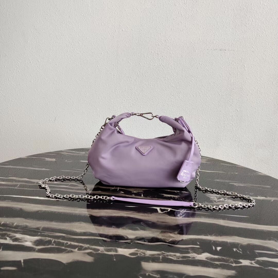 Prada Re-Edition 2005 nylon shoulder bag 1BH172 lilac