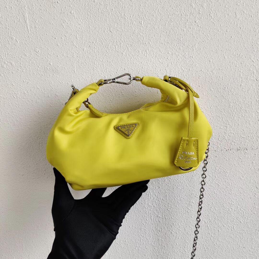 Prada Re-Edition 2005 nylon shoulder bag 1BH172 yellow