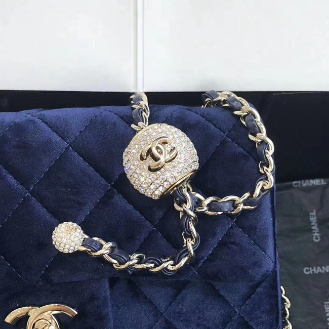 Chanel Original Small velvet flap bag AS1792 royal