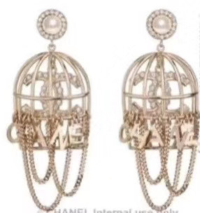 Chanel Earrings CE5122