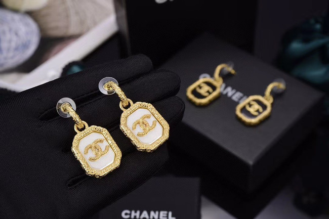 Chanel Earrings CE5124