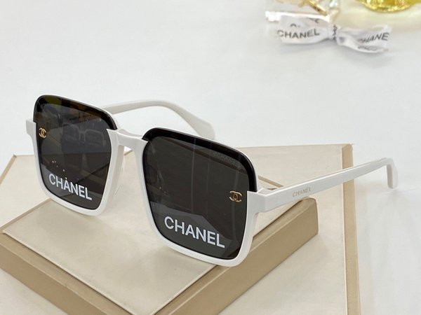 Chanel Sunglasses Top Quality CC6658_1052