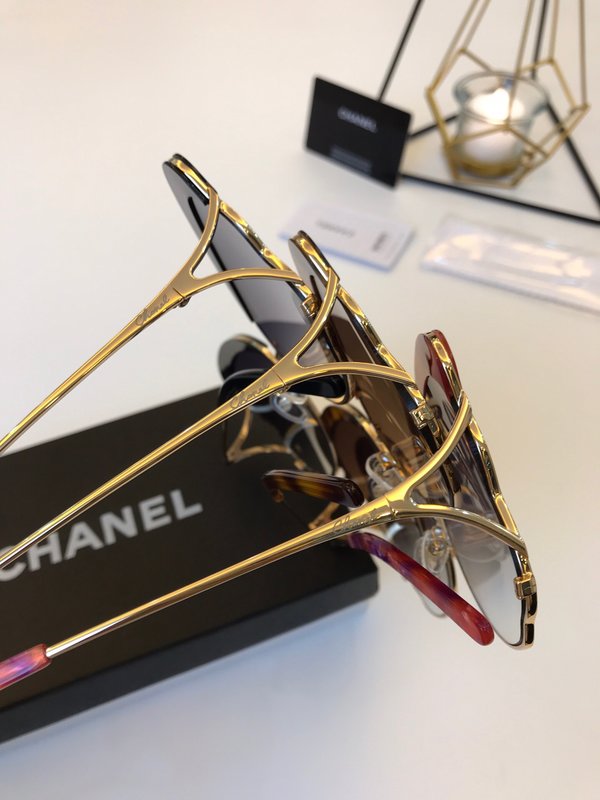 Chanel Sunglasses Top Quality CC6658_1092