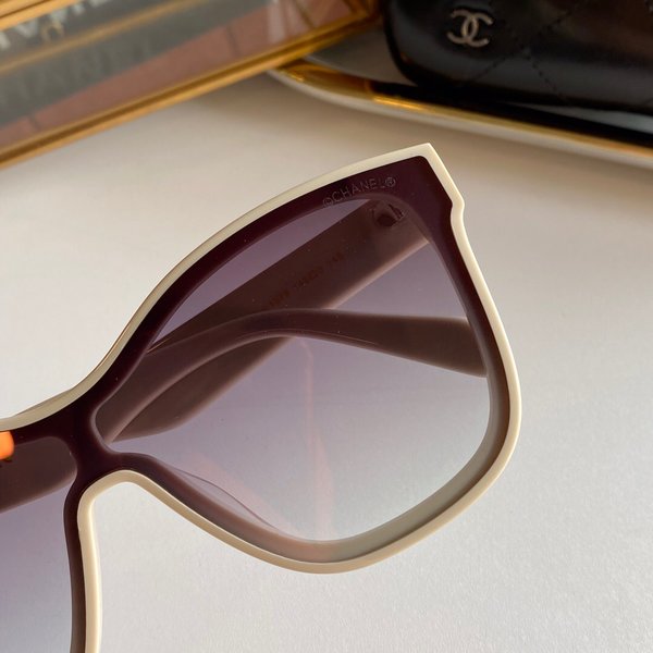 Chanel Sunglasses Top Quality CC6658_1110