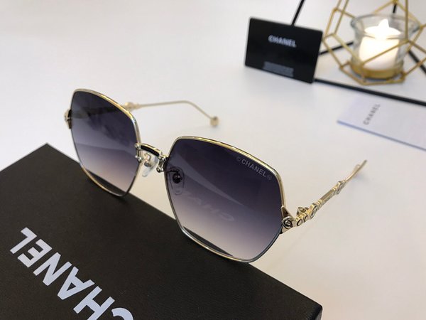 Chanel Sunglasses Top Quality CC6658_1197