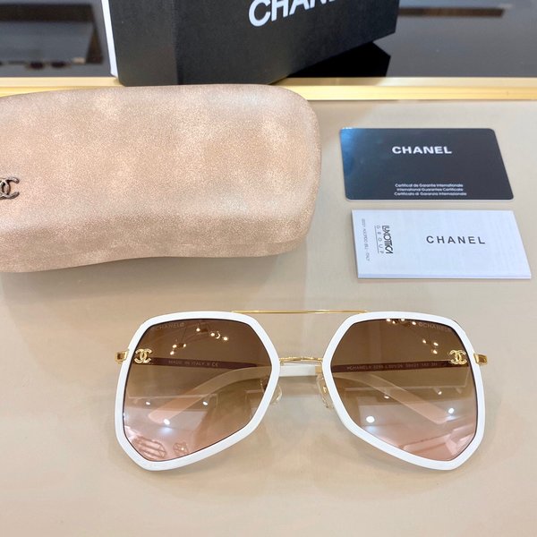 Chanel Sunglasses Top Quality CC6658_1745