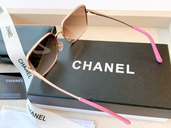 Chanel Sunglasses Top Quality CC6658_1766