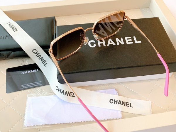 Chanel Sunglasses Top Quality CC6658_1768