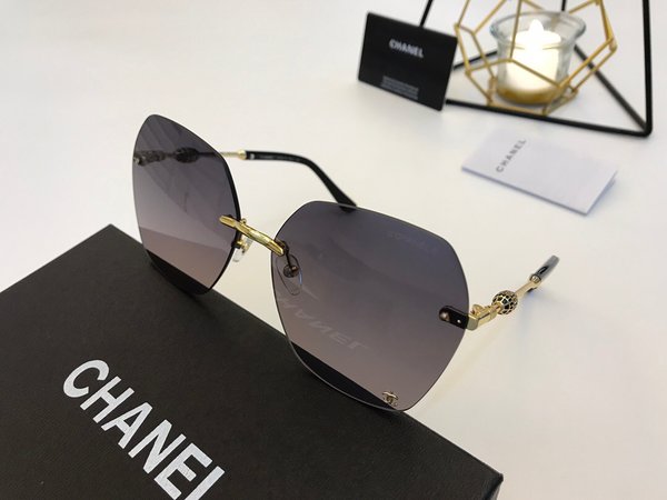 Chanel Sunglasses Top Quality CC6658_1806