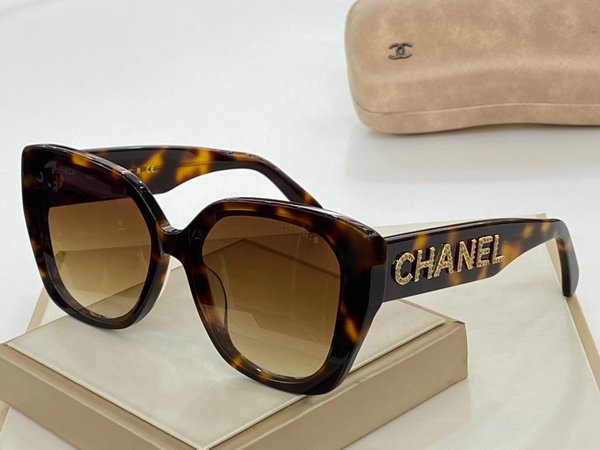 Chanel Sunglasses Top Quality CC6658_1836