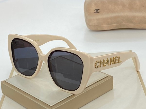 Chanel Sunglasses Top Quality CC6658_1837