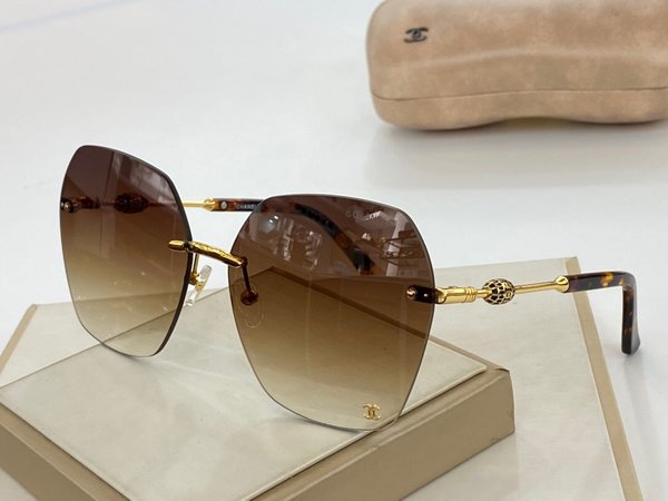 Chanel Sunglasses Top Quality CC6658_1844
